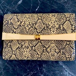 Mesh clutch bag with strap in snakeskin print